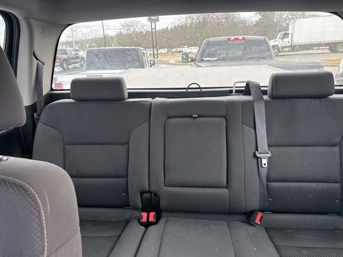 Used 2015 Chevrolet Silverado 1500 LT image 24