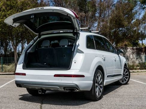 Used 2017 Audi Q7 3.0T Premium AWD/4WD image 7