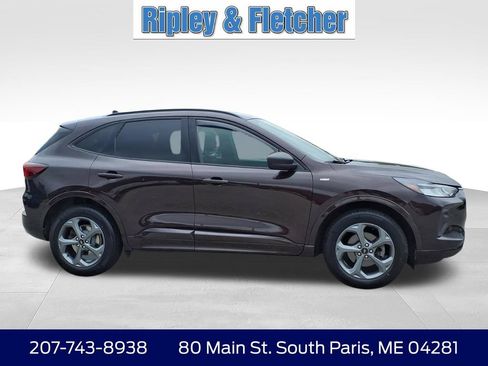 Used 2023 Ford Escape ST-Line w/ Tech Pack #1 AWD/4WD image 4