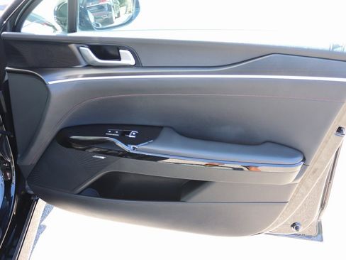 Used 2021 Kia K5 GT image 9