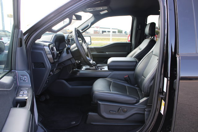 Used 2025 Ford F150 Lariat w/ Equipment Group 501A Mid AWD/4WD image 11