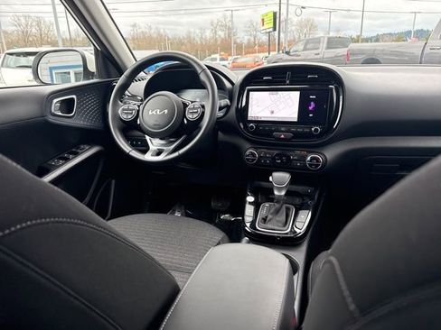 Used 2023 Kia Soul EX image 20