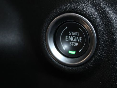 Used 2024 Chevrolet Silverado 1500 Custom image 40