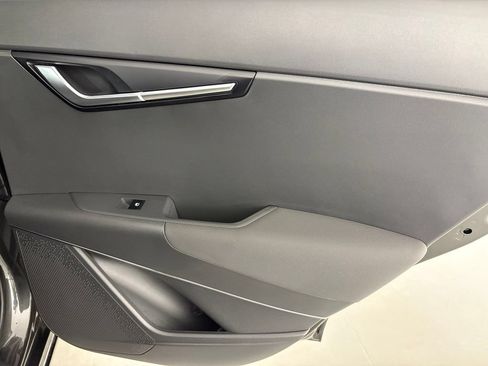 New 2026 Kia Niro Wind FWD image 40