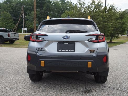 Used 2025 Subaru Crosstrek 2.5i Wilderness AWD/4WD image 6