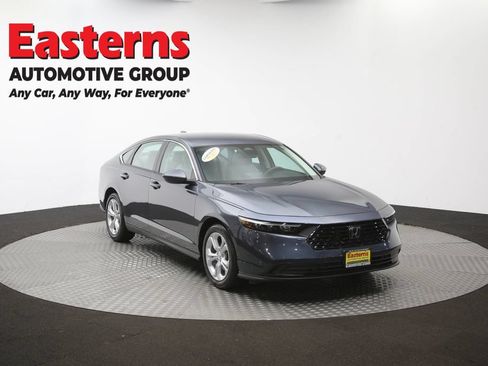 Used 2025 Honda Accord LX image 48