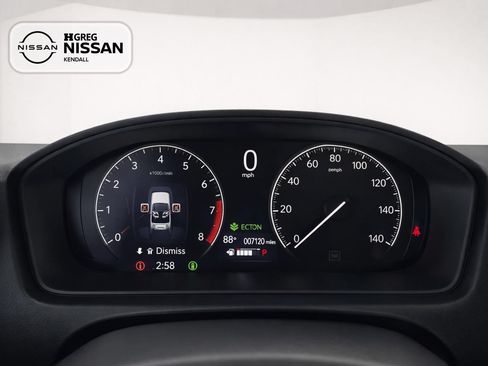 Used 2024 Honda HR-V LX image 9