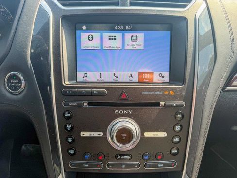 Used 2017 Ford Explorer Platinum AWD/4WD image 12