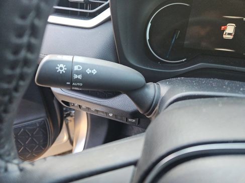 Used 2024 Toyota RAV4 XLE w/ Convenience Package image 23