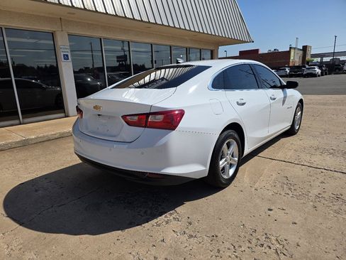 Used 2023 Chevrolet Malibu LS w/ Driver Confidence Package FWD image 8