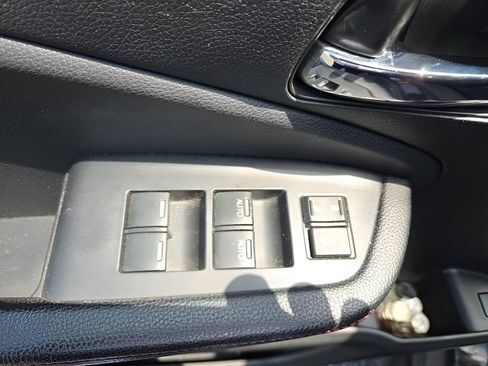 Used 2017 Honda Ridgeline Black Edition image 15