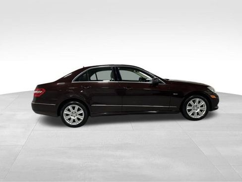 Used 2012 Mercedes-Benz E 350 4MATIC Sedan image 3