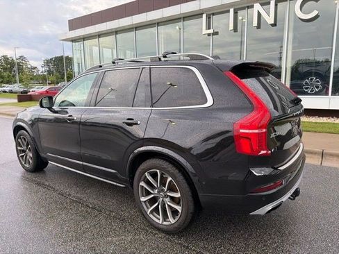 Used 2017 Volvo XC90 T6 Momentum w/ Vision Package AWD/4WD image 3