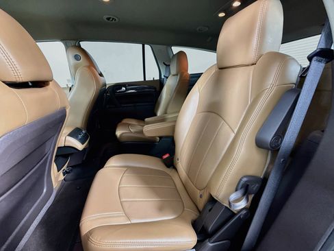 Used 2016 Buick Enclave Leather FWD image 21