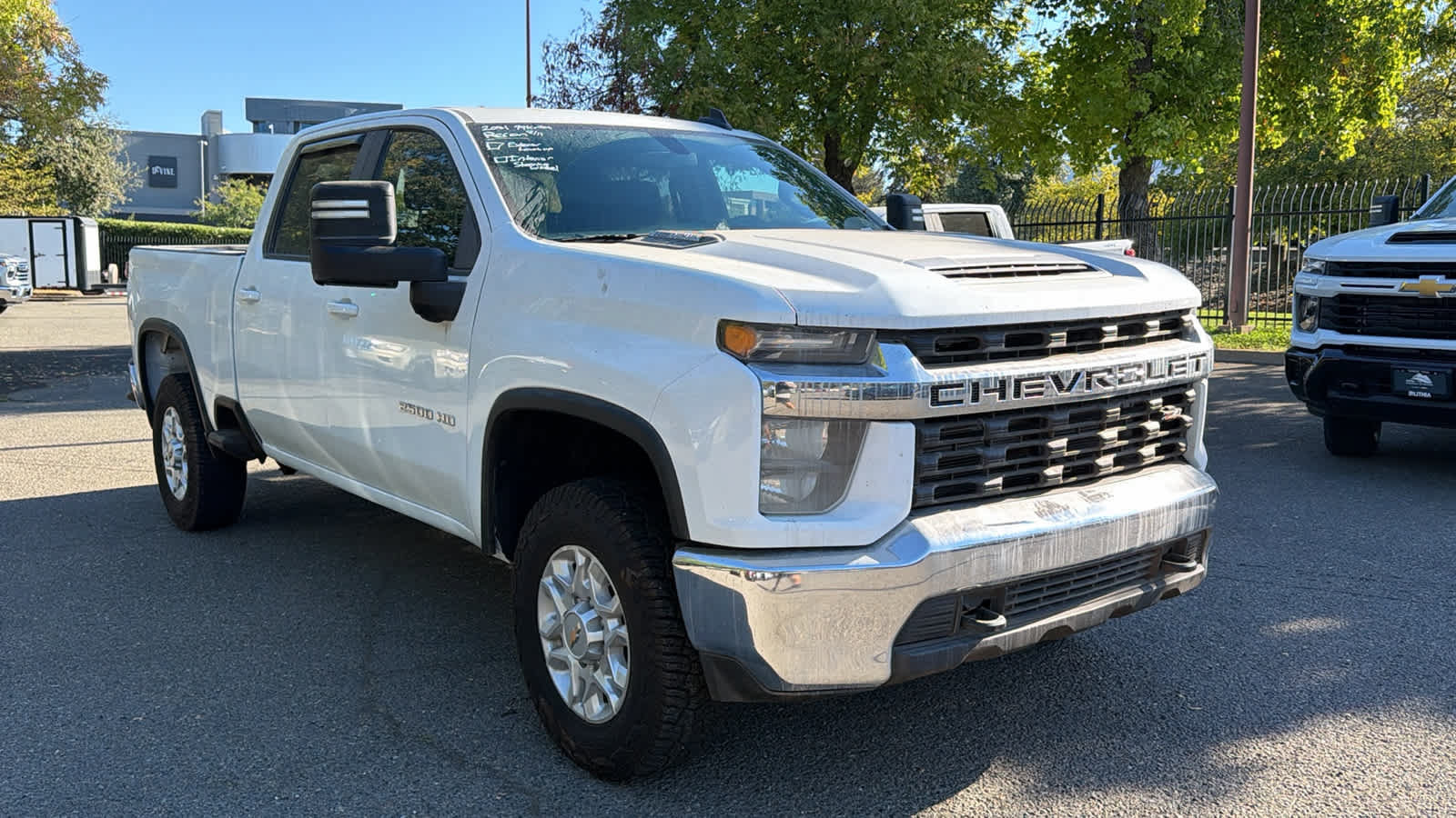 Used 2021 Chevrolet Silverado 2500 LT w/ Z71 Off-Road Package AWD/4WD image 3