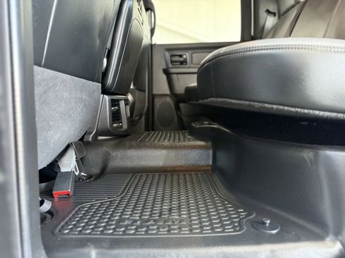 Used 2022 RAM 5500 Tradesman w/ Safety Group image 26