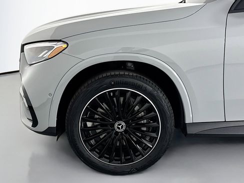 New 2026 Mercedes-Benz GLC 300 image 9