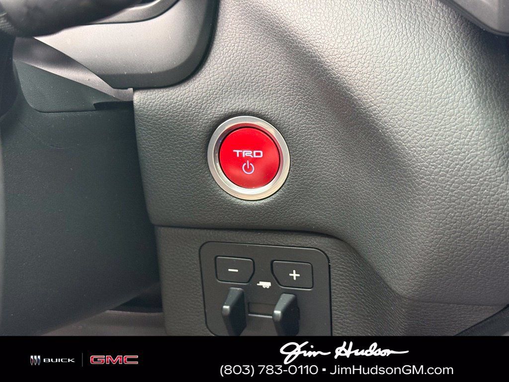 Used 2023 Toyota Tundra TRD Pro AWD/4WD image 33