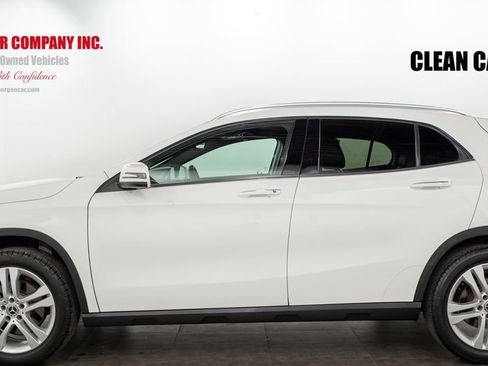 Used 2018 Mercedes-Benz GLA 250 4MATIC image 5