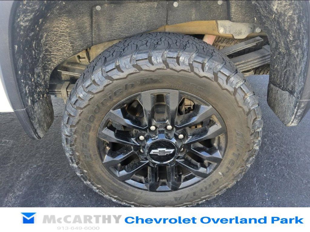 Used 2025 Chevrolet Silverado 2500 LT w/ Trail Boss Package AWD/4WD image 6