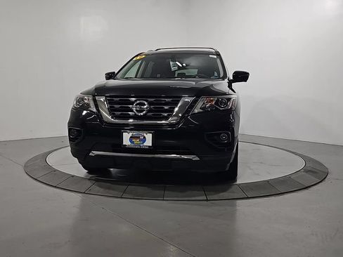 Used 2019 Nissan Pathfinder Platinum AWD/4WD image 9