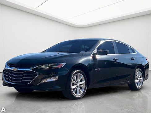 Used 2023 Chevrolet Malibu LT FWD image 2