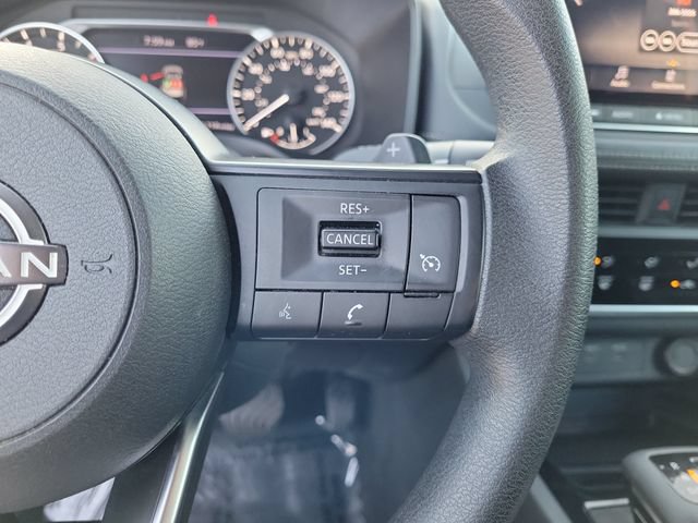 Used 2024 Nissan Rogue S AWD/4WD image 23