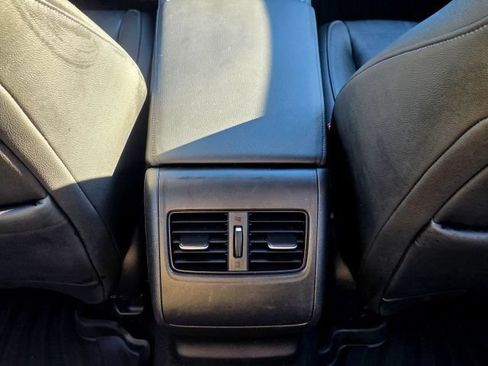 Used 2019 Honda Accord Touring image 23