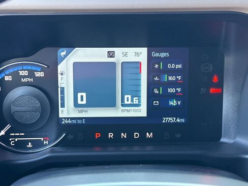 Used 2022 Ford Bronco Wildtrak image 18