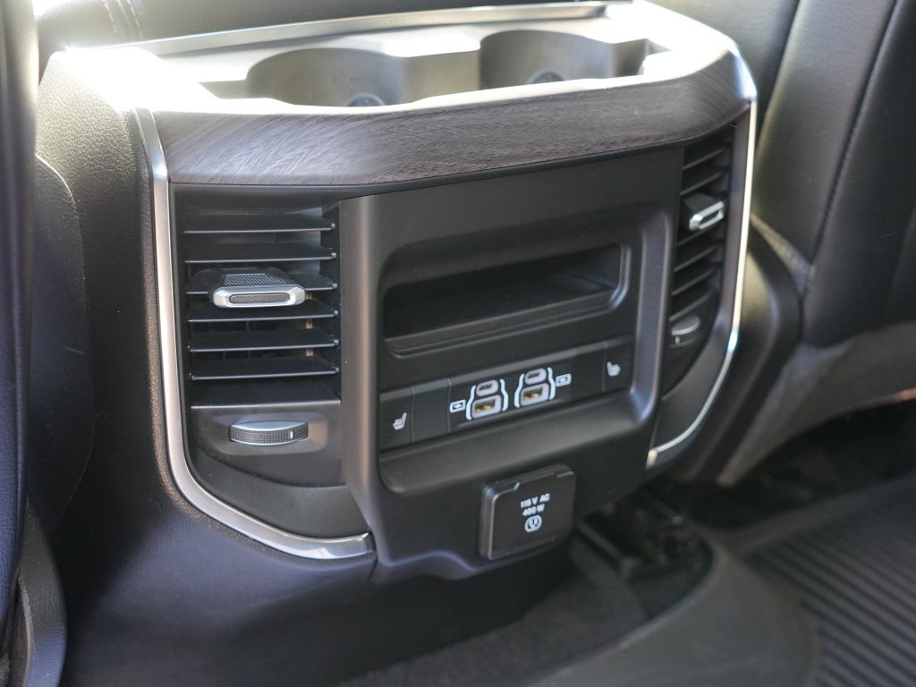 Used 2025 RAM 1500 Laramie AWD/4WD image 27