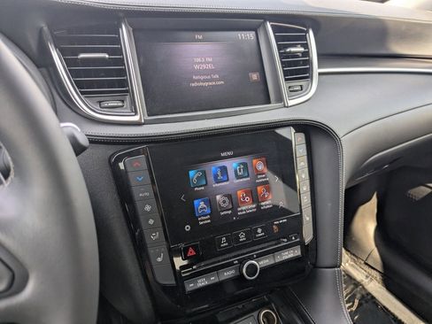 Used 2024 INFINITI QX50 Luxe image 62