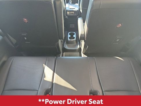 Used 2024 Toyota Grand Highlander XLE image 16