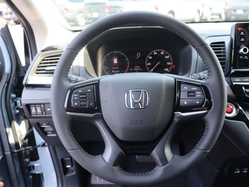 Used 2026 Honda Odyssey Touring image 35