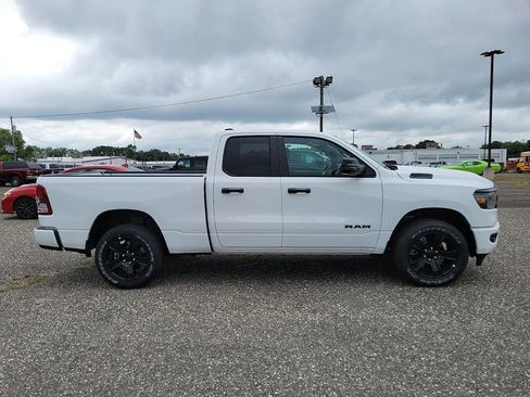 New 2023 RAM 1500 Big Horn image 9