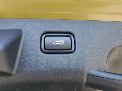 Certified 2024 Kia Seltos SX w/ SX Sunroof Package image 7