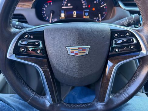 Used 2016 Cadillac XTS Luxury image 14