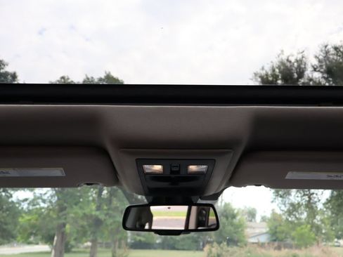 Used 2014 RAM 1500 Laramie AWD/4WD image 28