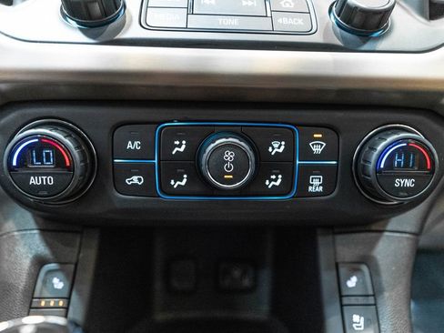 Used 2017 GMC Acadia Denali w/ Technology Package image 30