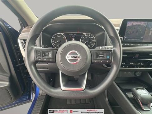 Used 2021 Nissan Rogue SV image 17