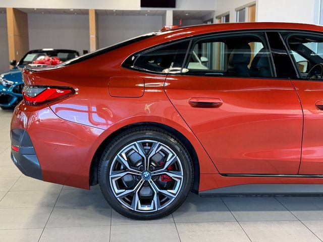 Used 2024 BMW i4 eDrive40 w/ M Sport Package RWD image 17