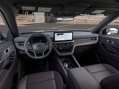 New 2026 Ford Explorer Platinum image 11