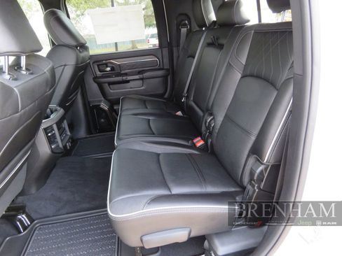 Used 2026 RAM 2500 Limited AWD/4WD image 15