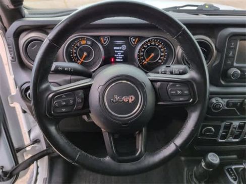 Used 2018 Jeep Wrangler Unlimited Sport S image 28
