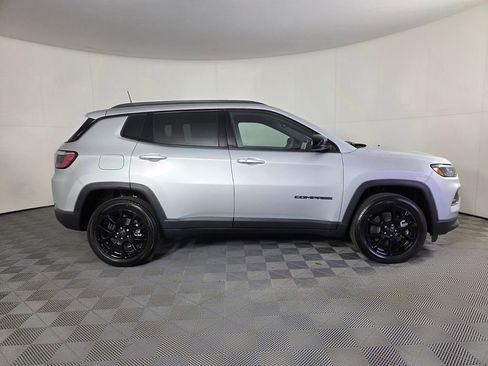 New 2026 Jeep Compass Latitude image 3