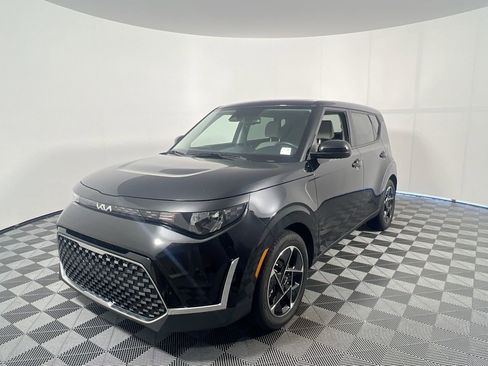 New 2025 Kia Soul EX image 9