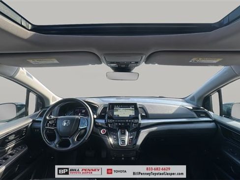 Used 2023 Honda Odyssey Elite image 10