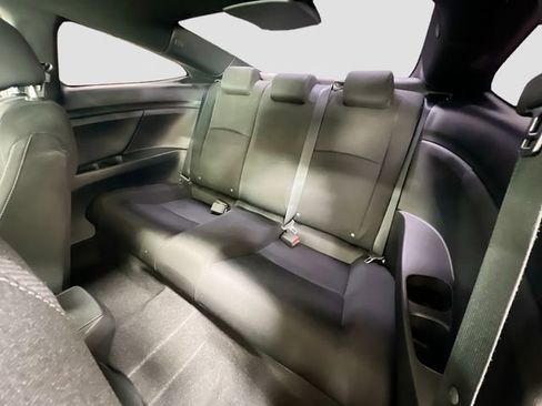 Used 2019 Honda Civic EX image 25