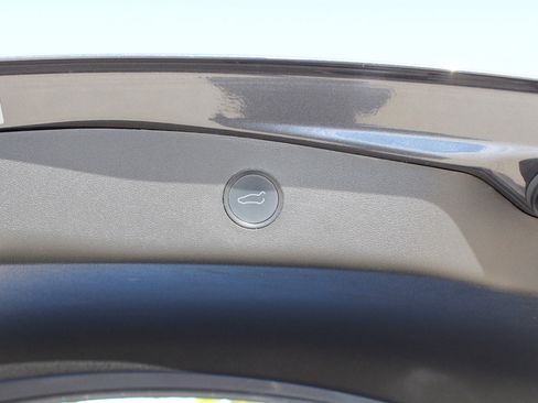 Used 2021 Tesla Model 3 Performance image 63