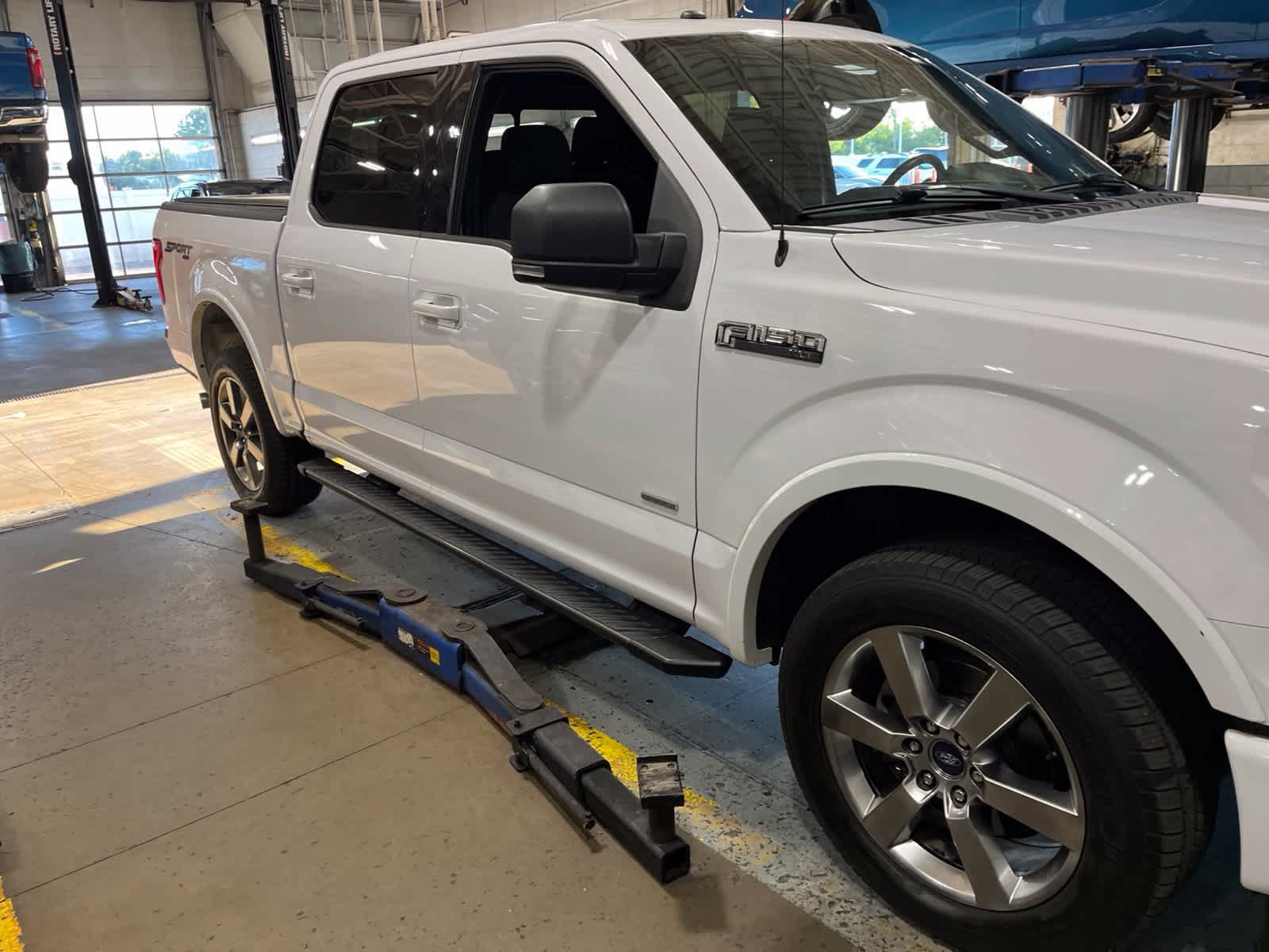 Used 2017 Ford F150 XLT w/ Equipment Group 302A Luxury AWD/4WD image 25