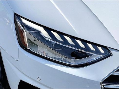 Used 2023 Audi A4 2.0T Premium image 32